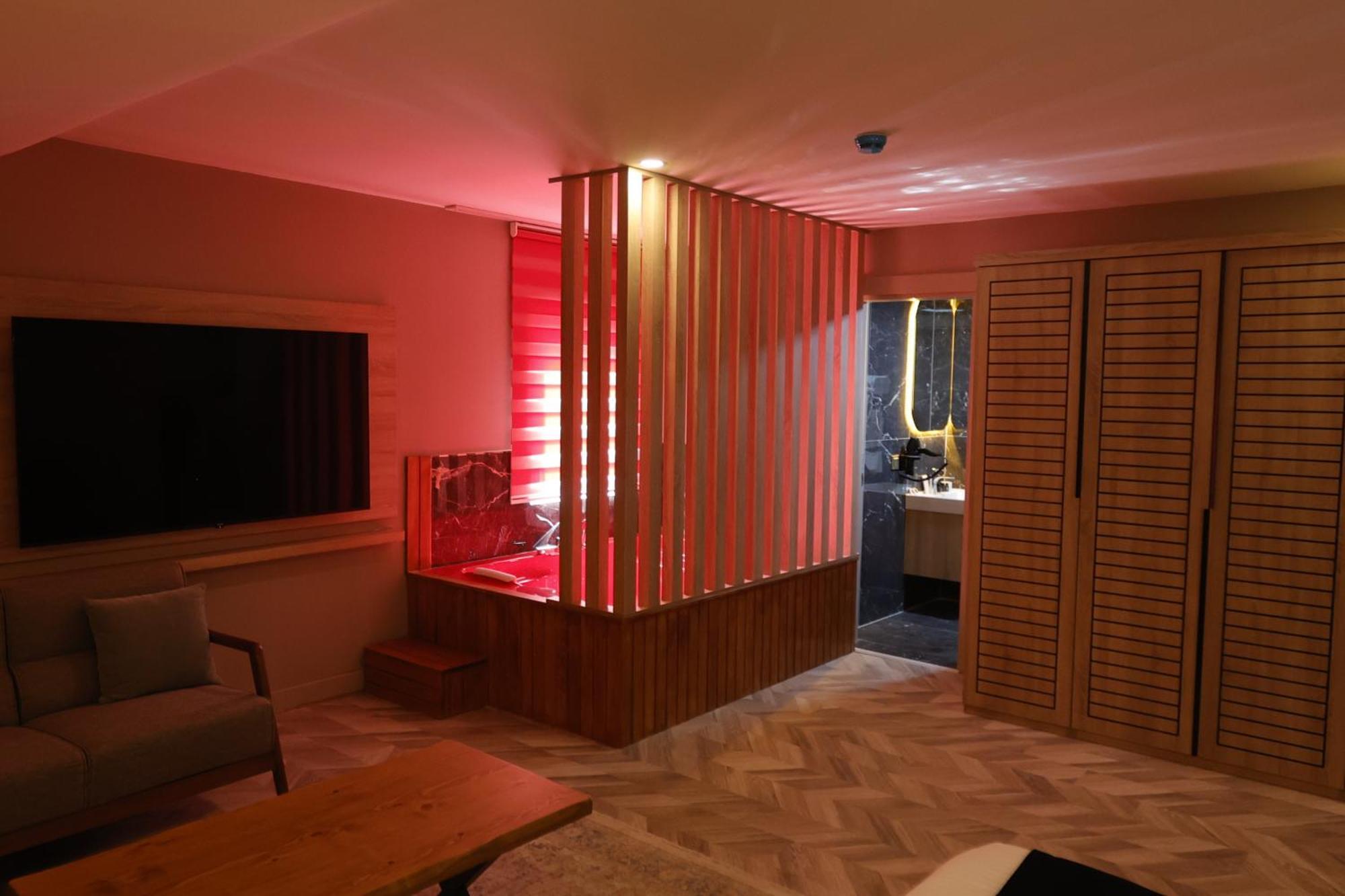 Iron Loft Hotel Isparta Dış mekan fotoğraf